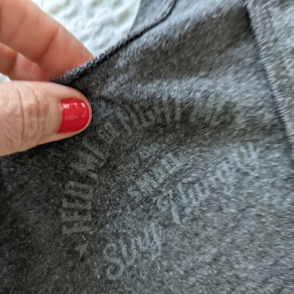 Feed me or Fight me top - Picture 3 of 3